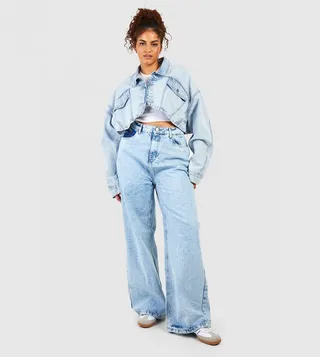 Basic Straight Fit Jeans