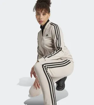 Essentials 3-Stripes Tracksuit