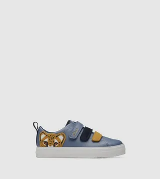 Nova Cheat Velcro Closure Sneakers