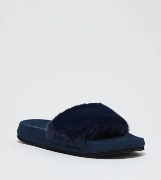 Staycozy Flat Slide Sandals