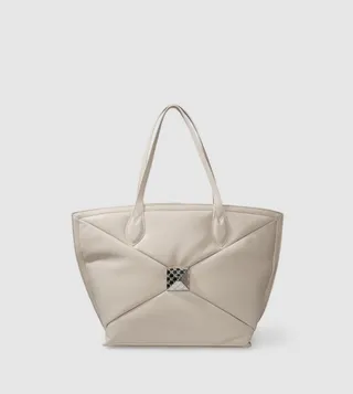 BVOLUME Quilted Tote Bag