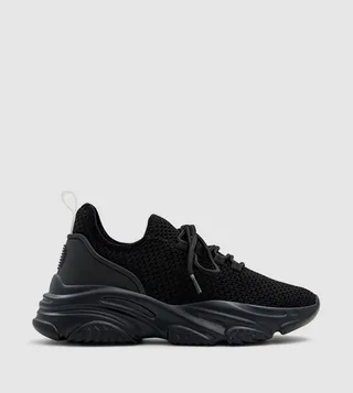 TRIXI Low Top Sneakers