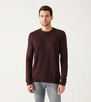 Textured Long Sleeves Sweater