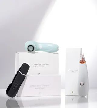 Facial Cleansing Brush Set, Ultrasonic Shovel & Niran Comedo Suction Tool by Niran Beauty