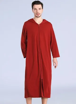 Long zip-up bathrobe with hood, perfect for vacations by the sea, and beach vacations 