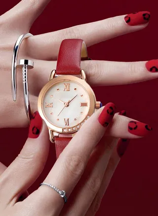 Women's Leather Strap Quartz Watch Analog Display Round Dial Watch with Rhinestone Decoration and Red Band Waterproof Wristwatch as Gift for Ladies 
