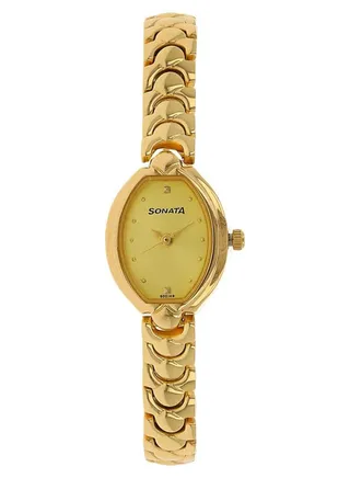 Women's Analog Oval Shape Metal Wrist Watch 8107YM02 - 28 Mm 