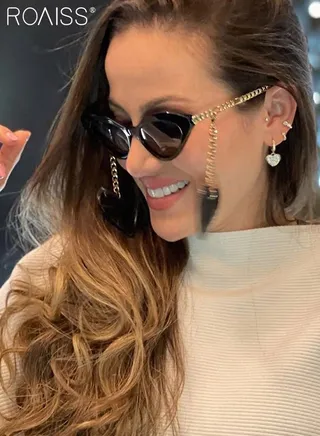 Women's Retro Cat Eye Sunglasses UV400 Protection Sun Glasses with Detachable Hanging Heart Decoration Fashion Anti-glare Sun Shades for Women with Glasses Case 50mm 