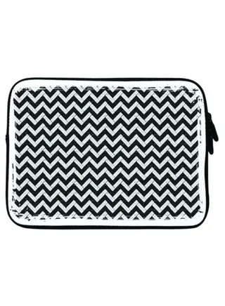 Chevron Tiles Sleeve For Laptop Black/White 