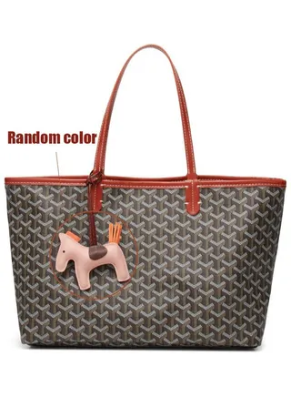 Printed Shopper Tote Brown Pendants Random 