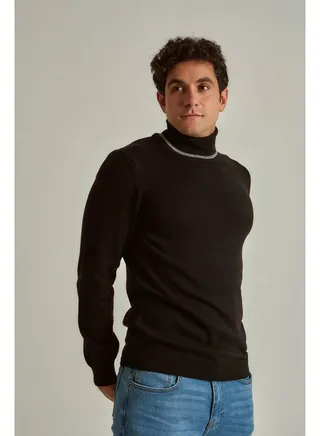 Dare - Turtle Neck Pullover - Black 