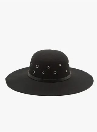 Eyelet Detailed Hat
