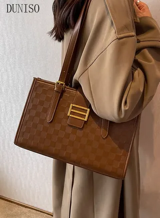 Women's Shoulder Tote Bag Faux Leather Handbag for Women Large Capacity Messenger Fashionable Travel Shoulder Bag for Ladies Girls College Students 