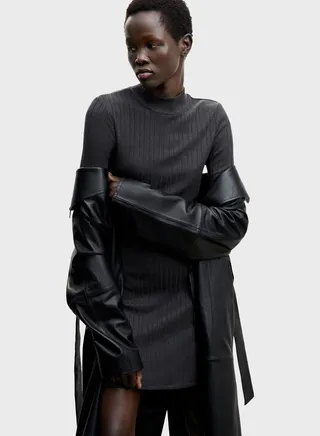 Ribbed Knitted Dress 