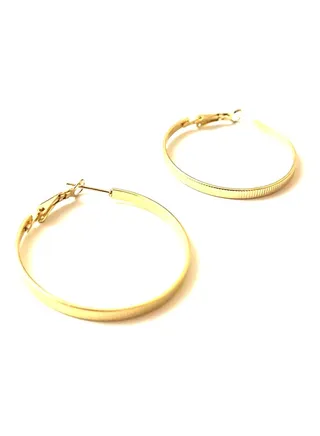 Basic Gold hoops 