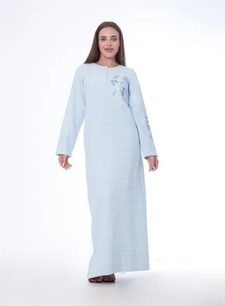 Gorgeous nightgown 8030 