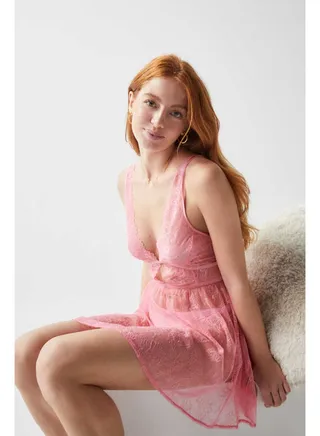 Short lace nightgown 