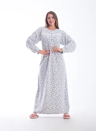 Distinctive nightgown 