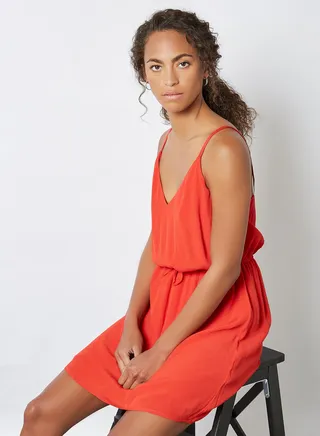 Solid Pattern Essential Strap Dress Red 