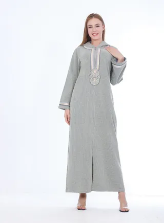 عباءة شتوي مميزة 8008 