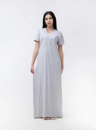 Distinctive nightgown 