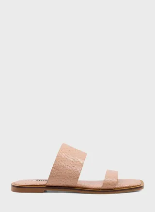 Luana Flat Sandals 