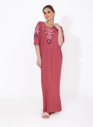 A stunning nightgown 