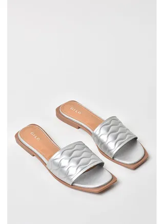 Quilted Weave Pattern Broad Strap Flat Sandals Silver 