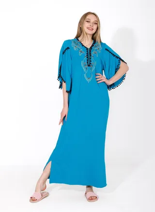A stunning nightgown 