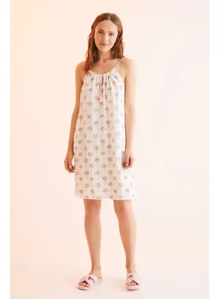 Short nightgown with rope straps 