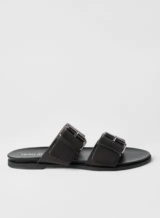 Buckled Strap Leather Sandals Black 