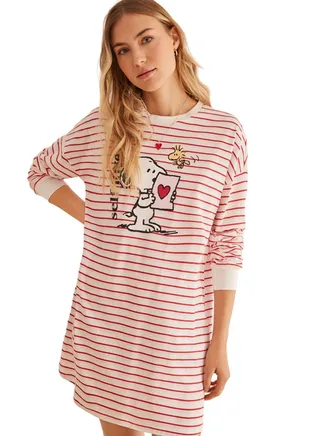 Snoopy striped nightgown 
