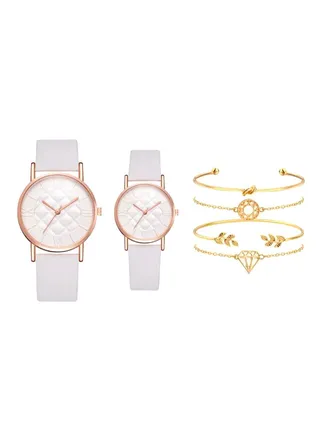Analog Watch And Bracelet Set 