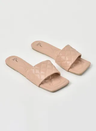 Quilted Pattern Broad Strap Flat Sandals Beige 