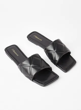 Comfortable Footbed Trendy Flat Sandals Turin Black 