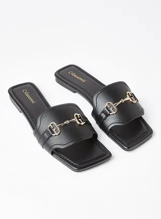 Comfortable Footbed Trendy Flat Sandals Brooks Black 