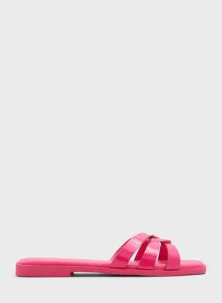 Kindhearted Flat Sandals