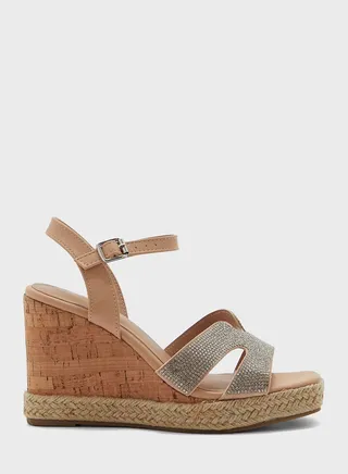 Pearls  Wedge Sandals 