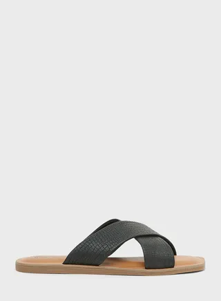 Crossover Straps Sandals 