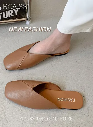 Elegant Flat Mule Sandals for Women Fashionable and Versatile Comfortable Slip-On Flats with Solid Color Design Ladies Classic Minimalist and Timeless Flat Mules 