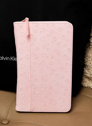 Off The Grid Travel Wallet 