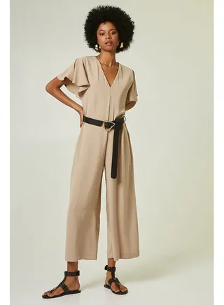 Jumpsuit with belt 