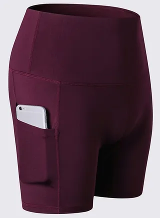 Solid Pocket Detailed Shorts Burgundy 