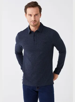 Essential Sweatshirt