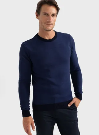 Knitted Crew Neck Sweater 