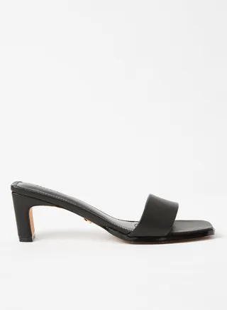 Mid-Heel Leather Sandals Black 