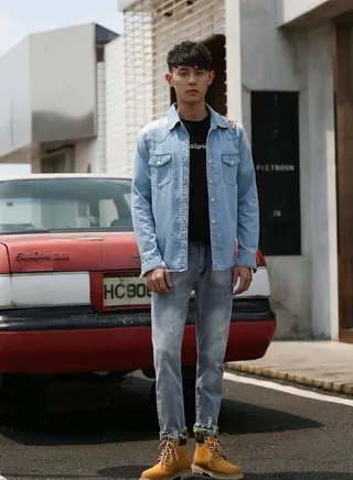 2022 new embroidered Denim jacket 