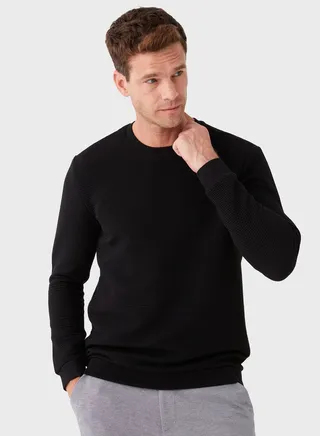 Essential Crew Neck Sweatshirt