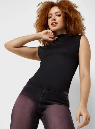Sleeveless Ruched Detail Top 