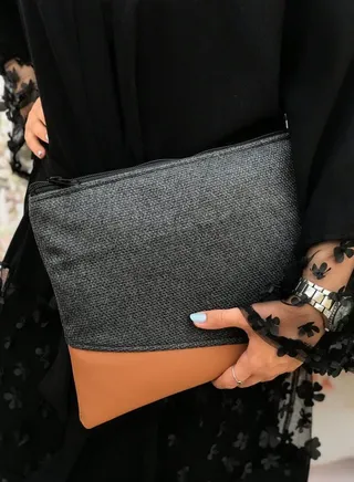 Pouch 